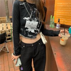 Avox - Long-Sleeve Printed Asymmetrical Hem Cropped T-Shirt Avox - Long-Sleeve Printed Asymmetrical Hem Cropped T-Shirt