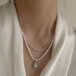 Foreflow - Freshwater Pearl Pendant Layered Necklace Foreflow - Freshwater Pearl Pendant Layered Necklace