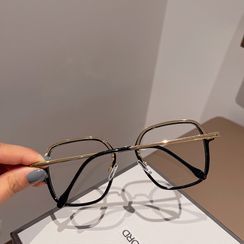 MOL Girl - Square Glasses