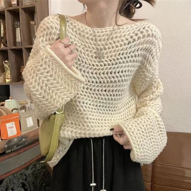 Sisyphi-Long-Sleeve Boatneck Perforated Plain Knit Top