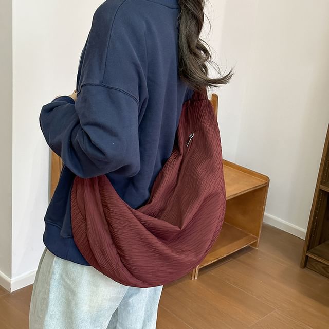 Mulgam-Plain Nylon Crossbody Bag