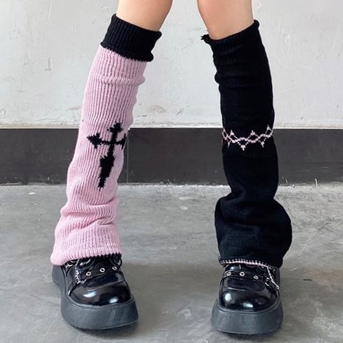 Desperim - Cross Print Knit Leg Warmers