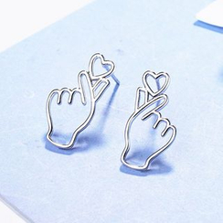 Knick Knack - Boucles d’oreilles symbole cœur coréen Knick Knack - Boucles d’oreilles symbole cœur coréen