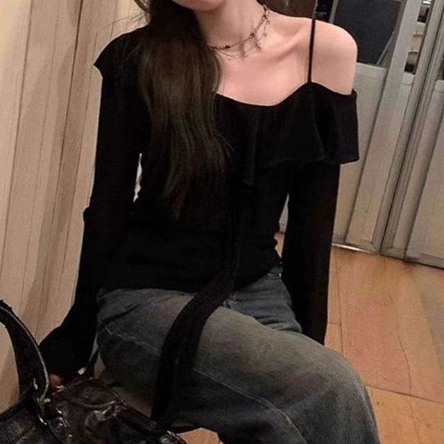 PERKARP-Long-Sleeve Cold Shoulder Plain ruffle Trim Top