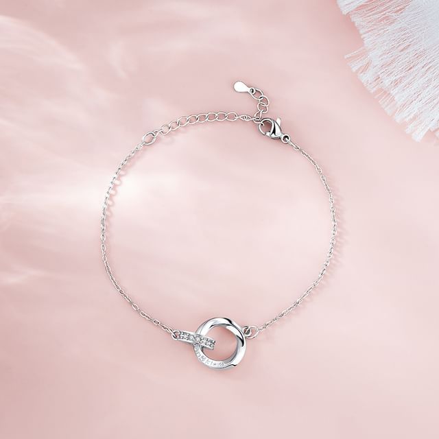 Seirios-Interlocking Hoop Alloy Bracelet