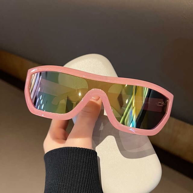 MOL Girl-Thick Frame Sunglasses