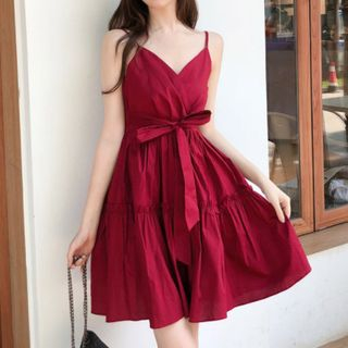 tie spaghetti strap dress