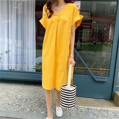 PIPPIN - Frill-Sleeve Shift Dress PIPPIN - Frill-Sleeve Shift Dress