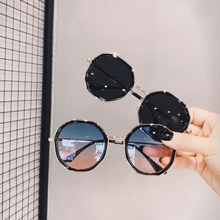 ladies round sunglasses