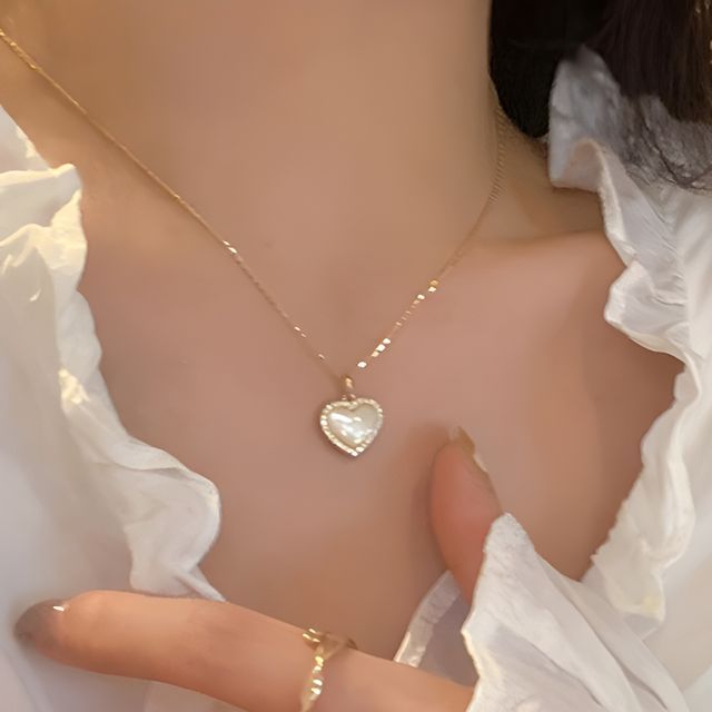 Catalunya Rhinestone Heart Pendant Necklace Gold/White One Size