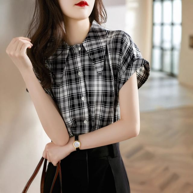 Lewwe-Short-Sleeve Collared Plaid Button-Up Blouse