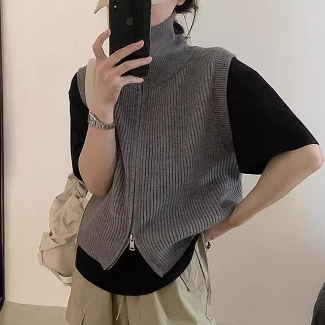 Beaustreet-Stand Collar Zip-Up Plain Sweater Vest