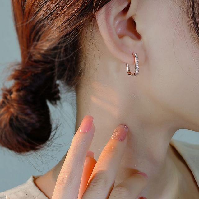 Hansha-925 Sterling Silver Rhinestone Huggie Earring
