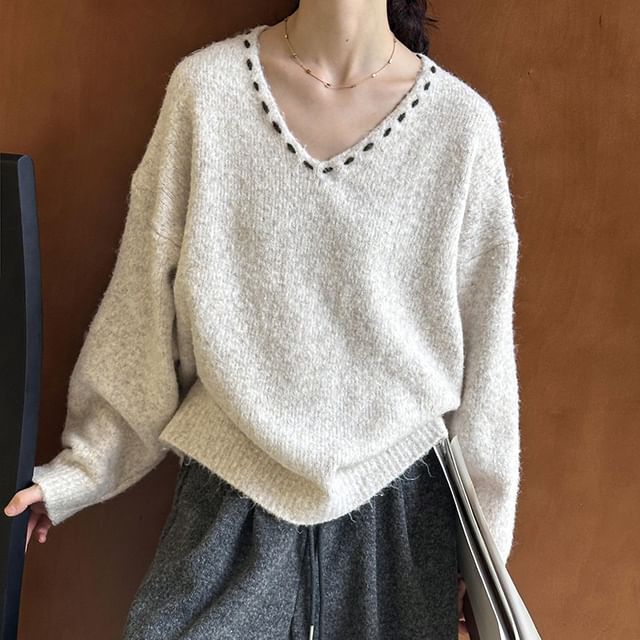 Cloud Nine-V-Neck Contrast Trim Sweater