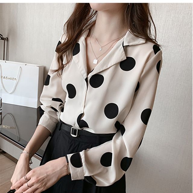 Everose-V-Neck Dotted Shirt