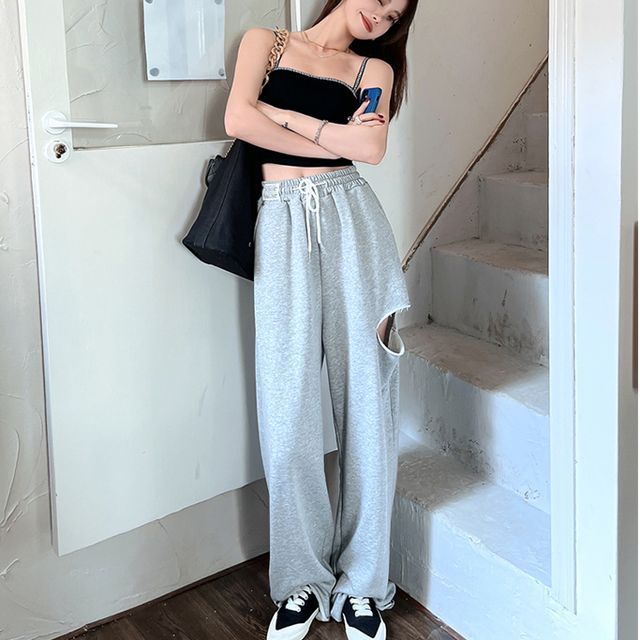 Magma - Cut Out Sweatpants / Camisole 