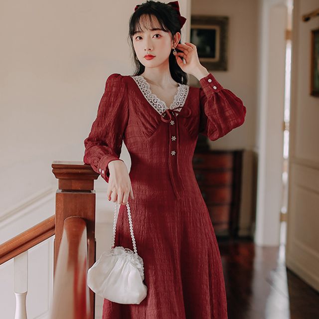 Retro Forest - Long-Sleeve V-Neck Plaid Lace Trim Midi A-Line Dress |  YesStyle