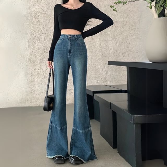 Alfie-High-Waist Flared Jeans