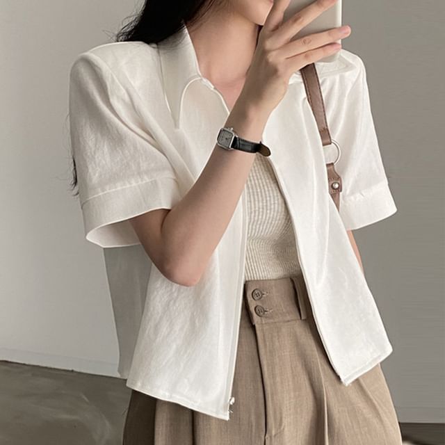 Coris-Short-Sleeve Zip-Up Plain Crop Jacket