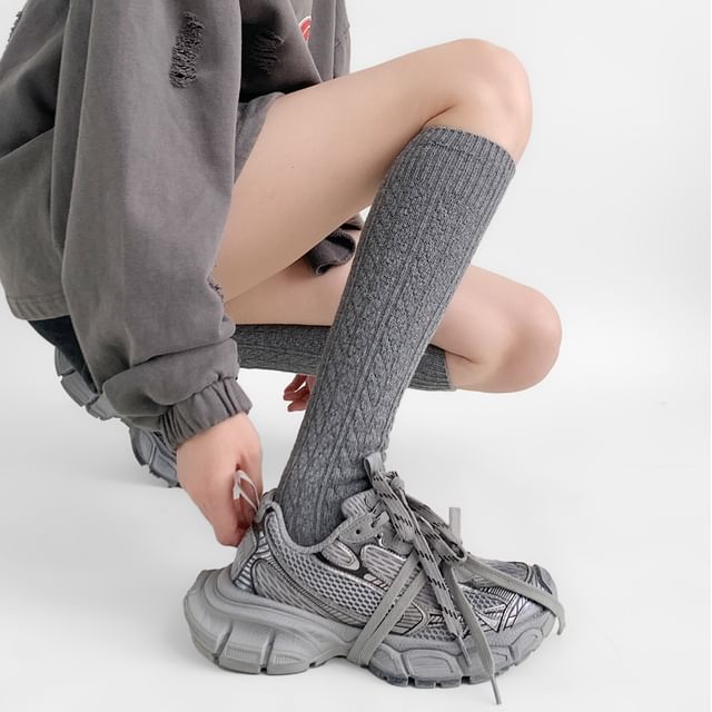 Desperim-Plain Cable-Knit Socks