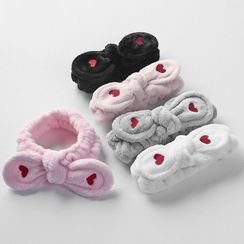 Honeyfluff - 刺繡愛心蝴蝶結潔面頭帶 Honeyfluff - 刺繡愛心蝴蝶結潔面頭帶