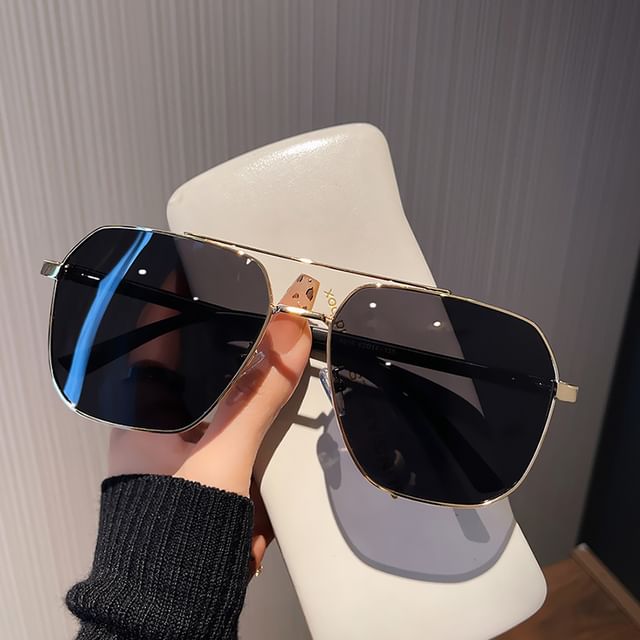 MOL Girl-Metal Frame Sunglasses