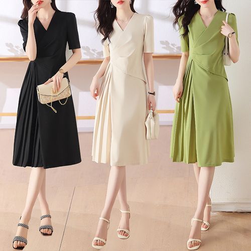 Sienne - Short-Sleeve V-Neck Plain Asymmetrical Pleated Midi A-Line Dress