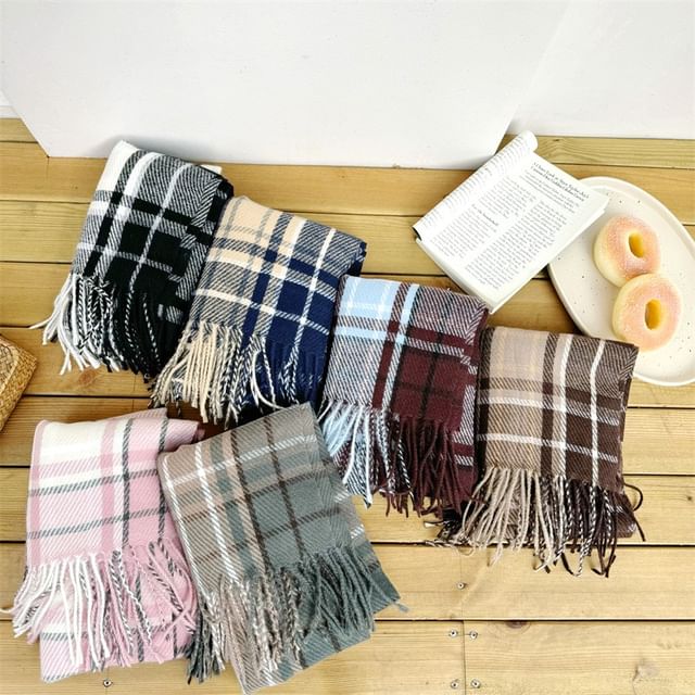 Frior-Plaid Fringed Scarf