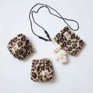 leopard print fluffy bag