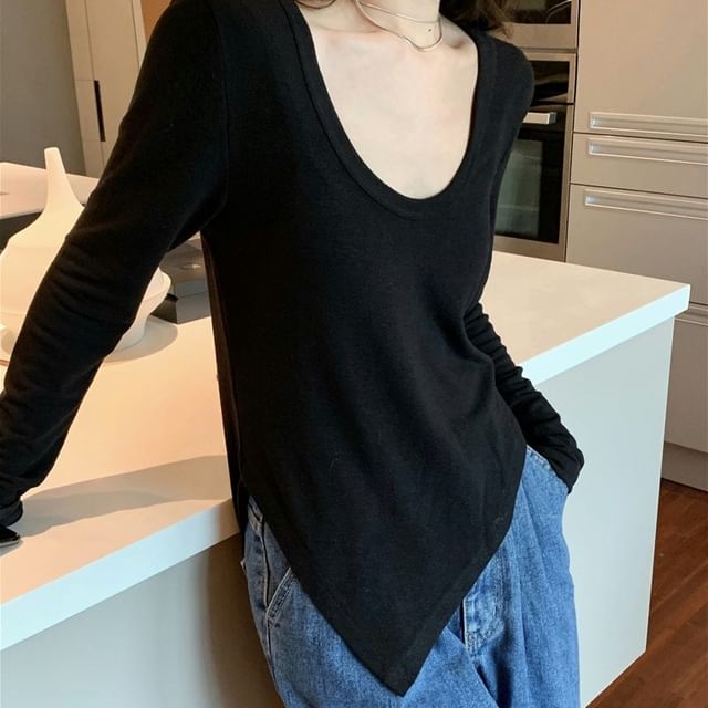 monroll-Long-Sleeve U-Neck Asymmetrical Plain T-Shirt