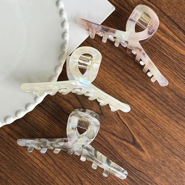 Allyrinta-Acetate Hair Claw Clip