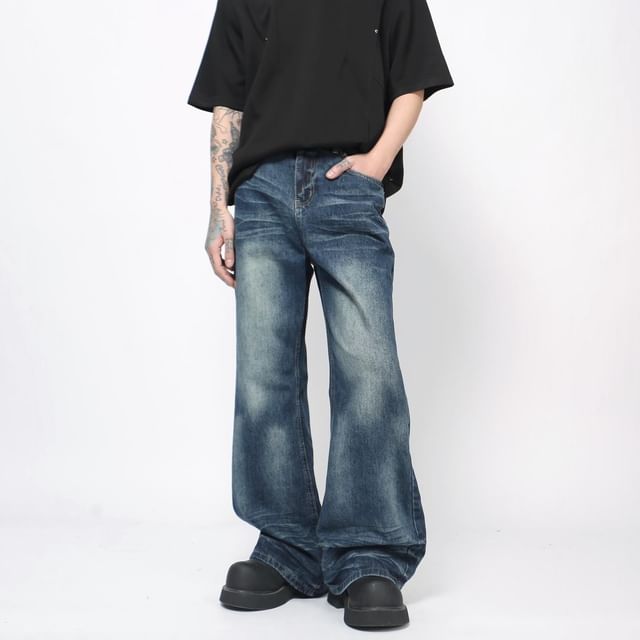 Derbundy-Mid Rise Washed Flared Jeans