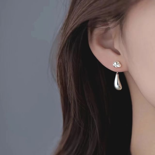 Toinianimos-Irregular Droplet S925 Sterling Silver Ear Jacket