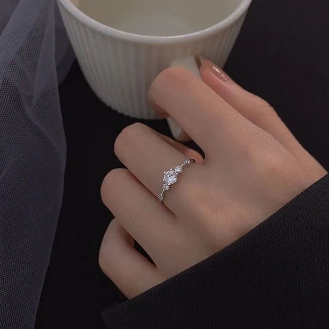 Seirios-Rhinestone Ring