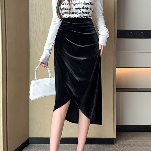 OGAWA - High Rise Velvet Midi Pencil Skirt | YesStyle