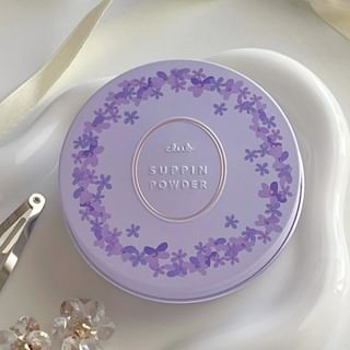 club cosmetics - Suppin Powder C Classic Lavender