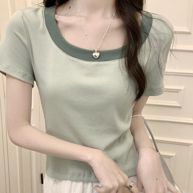 Dragan Pulse-Short Sleeve Crew Neck Contrast Trim Tee