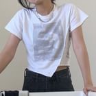 Tシャツ・カットソー IONSEOUL Yeah ST Crop Collar Short Sleeve T-shirt JP5D0053 monroll - Short-Sleeve Printed Crop T-Shirt | YesStyle