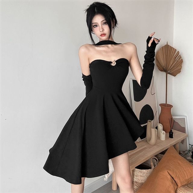 SisLinda - Set: Sleeveless Irregular Halter Dress + Arm Sleeves | YesStyle