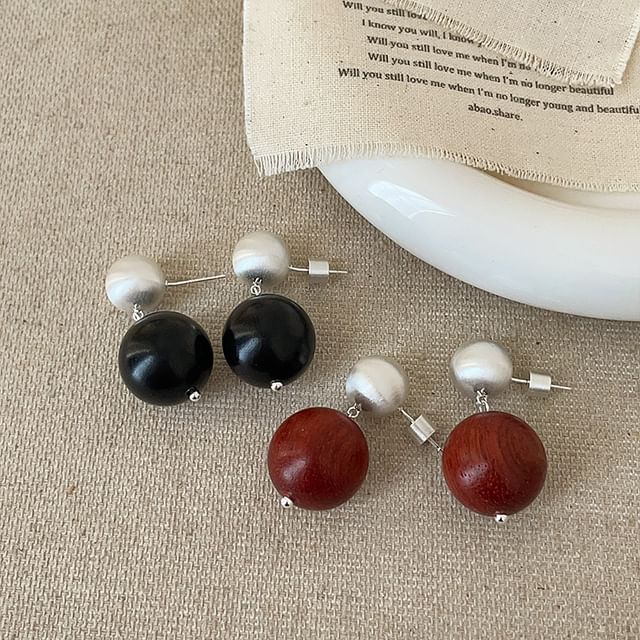 Hansha-Ball Drop Earring