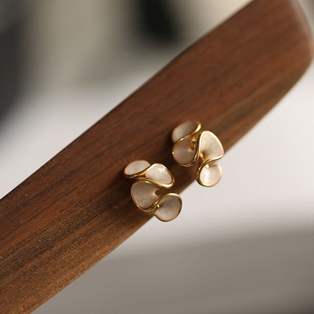 pexrl jewelry-Ruffle Alloy Ear Cuff