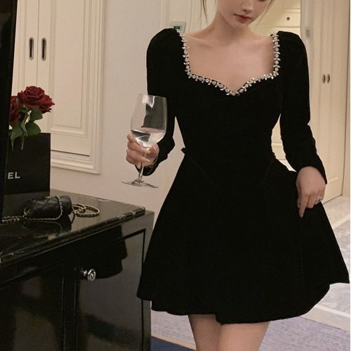 windflower long sleeve sweetheart neckline plain mini bodycon dress - Long-Sleeve Sweetheart-Neckline Rhinestone Trim A-Line Velvet TOP:XL Strapless Dresses Azazie James Light Blue allowing you to express