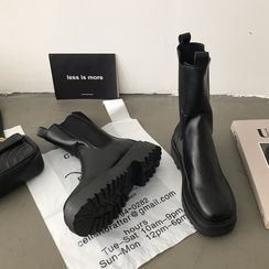 DURAC - Mid-Calf Chelsea Boots DURAC - Mid-Calf Chelsea Boots