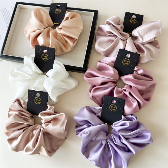 enthice-Plain Satin Scrunchie