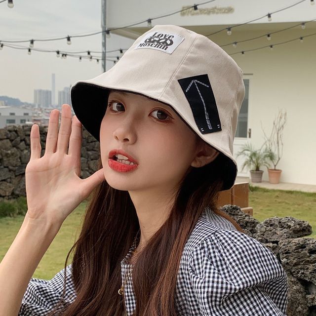 Wotez - Arrow Embroidered Bucket Hat 