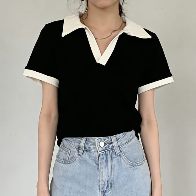 Duwnie-Short-Sleeve Contrast Collar Cropped Tee