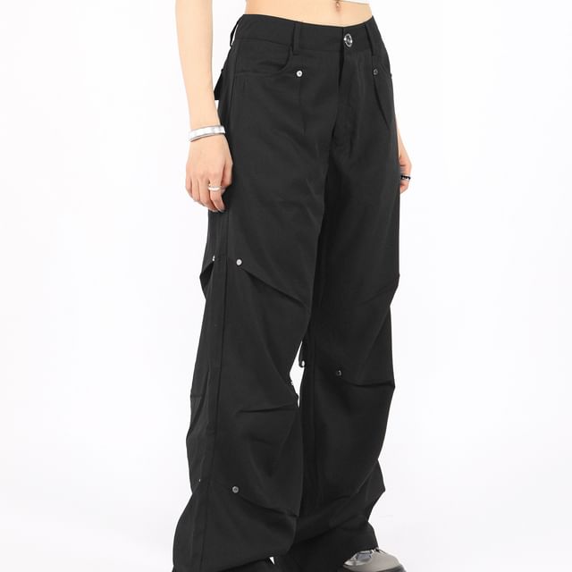 Berrytrix-Mid Waist Plain Studded Wide Leg Cargo Pants