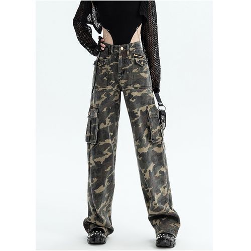 1995 Pleated Front Cargo Pants in Camouflage 