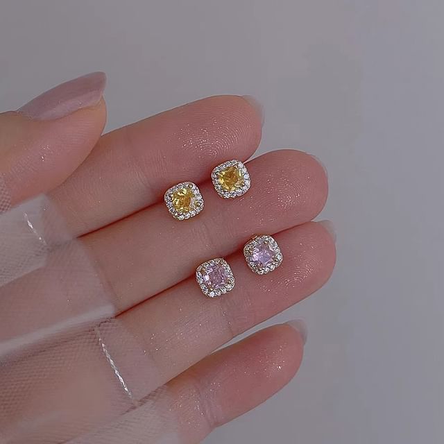 Seirios-Rhinestone Stud Earring