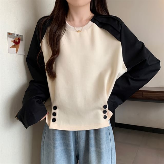 Iduna-Long-Sleeve Round Neck Button Raglan Tee